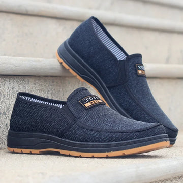 Hot selling men's sports shoes for spring and summer 2025, casual old Beijing walking shoes, breathable men's cloth shoes